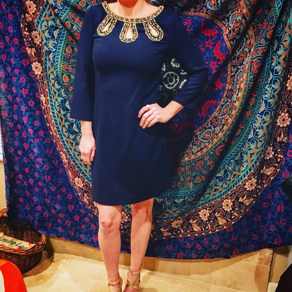 Lilly Pulitzer Navy and Gold Dress Sz 2 🎉🛍 - Picture 1 of 6